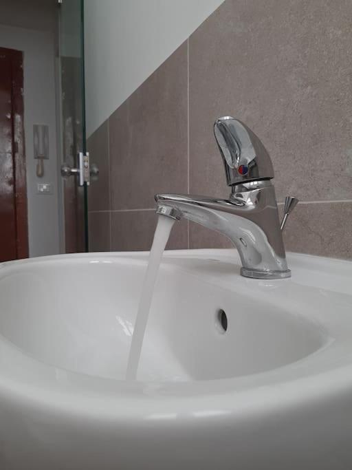 Apartamento La Mansarda Delle Mongolfiere Turín Exterior foto