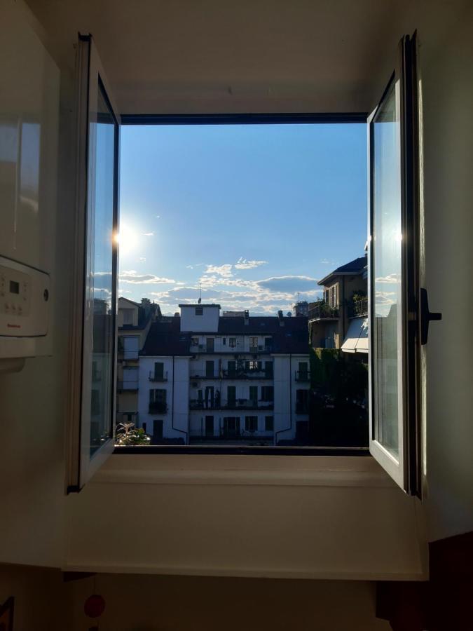 Apartamento La Mansarda Delle Mongolfiere Turín Exterior foto